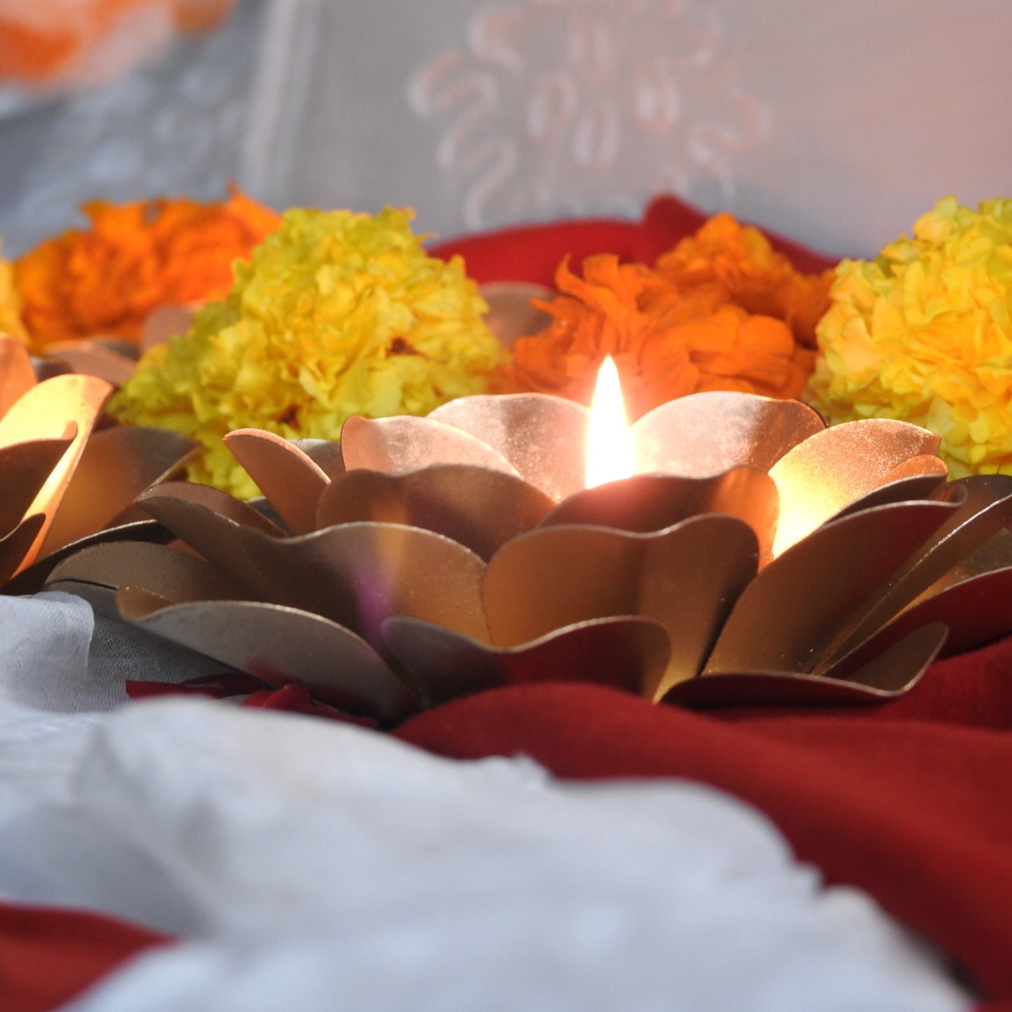 Lotus Shape Metal Candle Holder