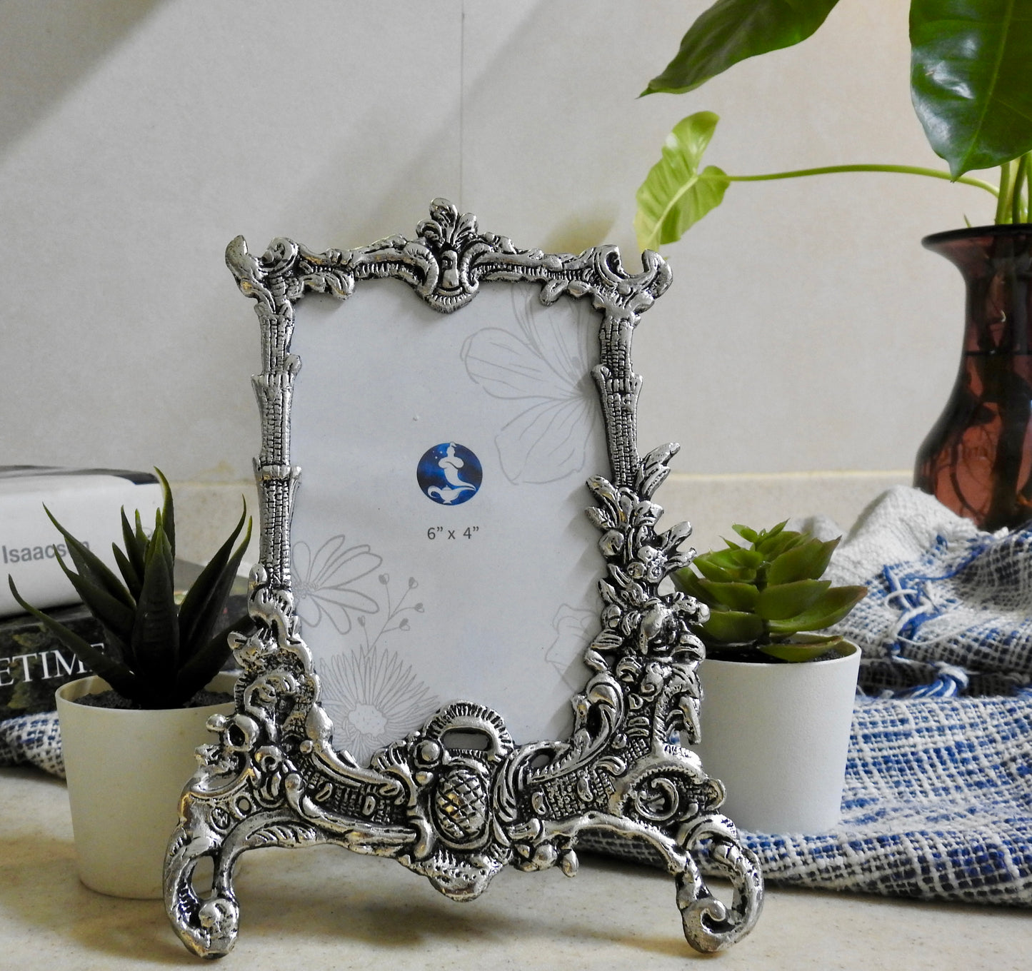 Handicraft White Metal Photo Frame Antique Silver  Floral Hand Craving Small Size